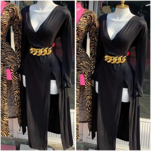 Vestido con aberturas manga larga